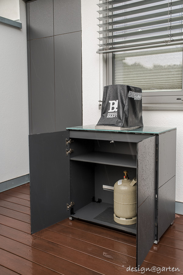 Intelligent outdoor planning: custom-made patio cabinets